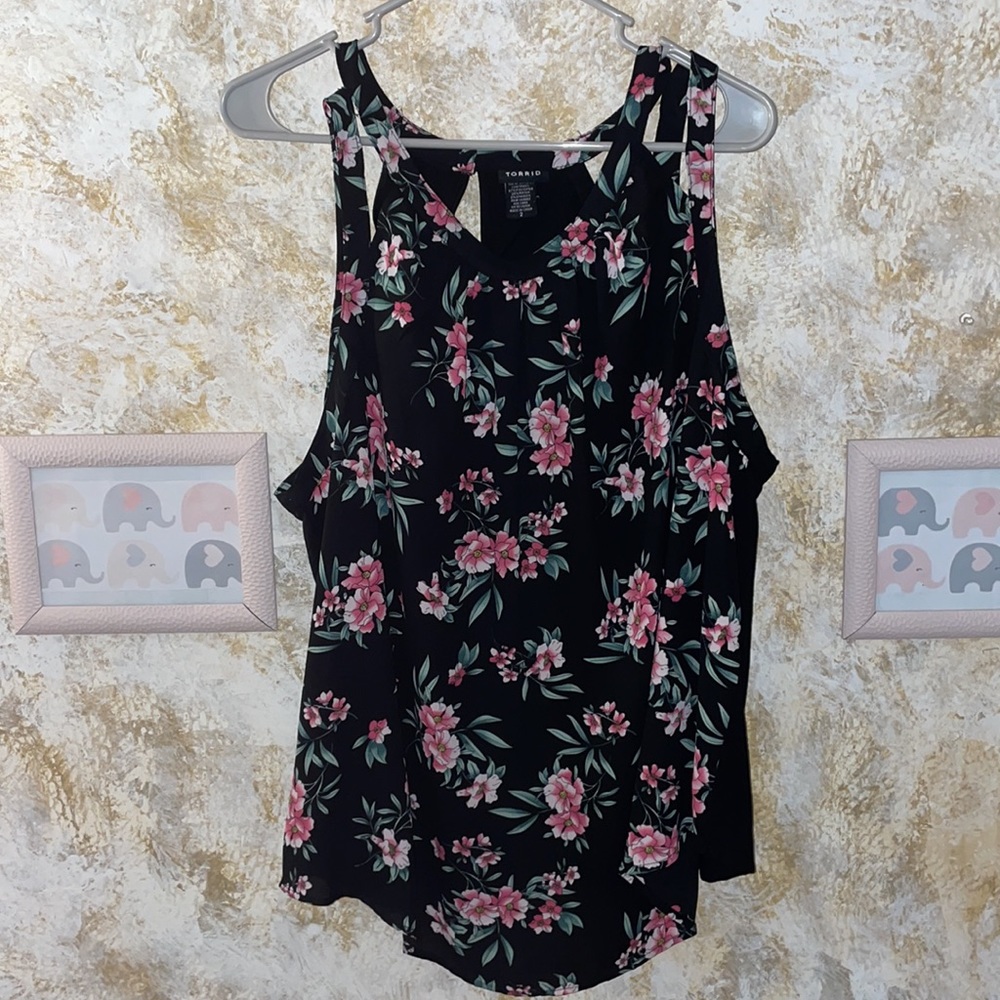 Torrid black floral top